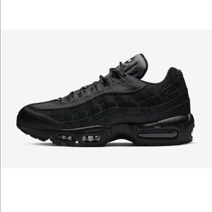 Nike Air Max 95 triple black men’s